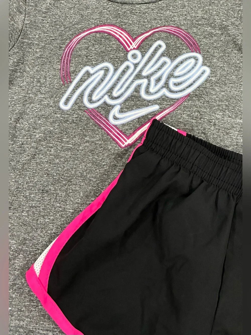 Nike includes hoodie